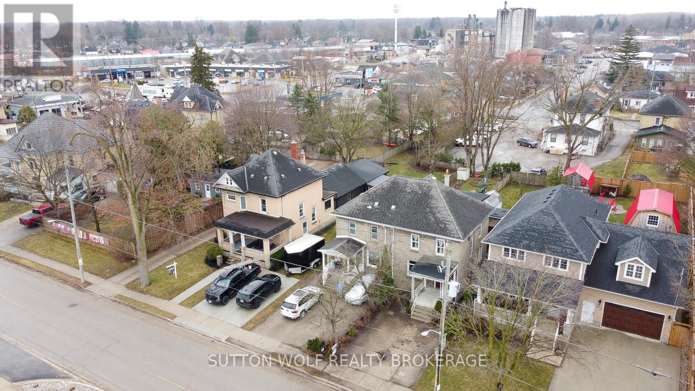 24 COLBORNE STREET - 25