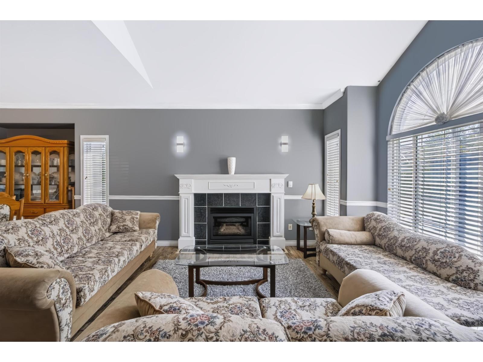 8 Bed, 5 Bath House for Sale in Abbotsford – 30758 STELLAR COURT, Abbotsford – MLS# R3161648 - Image 9