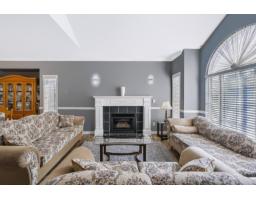 30758 Stellar Court, Abbotsford, BC V2T6R5 Photo 9