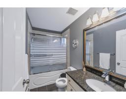 30758 Stellar Court, Abbotsford, BC V2T6R5 Photo 22