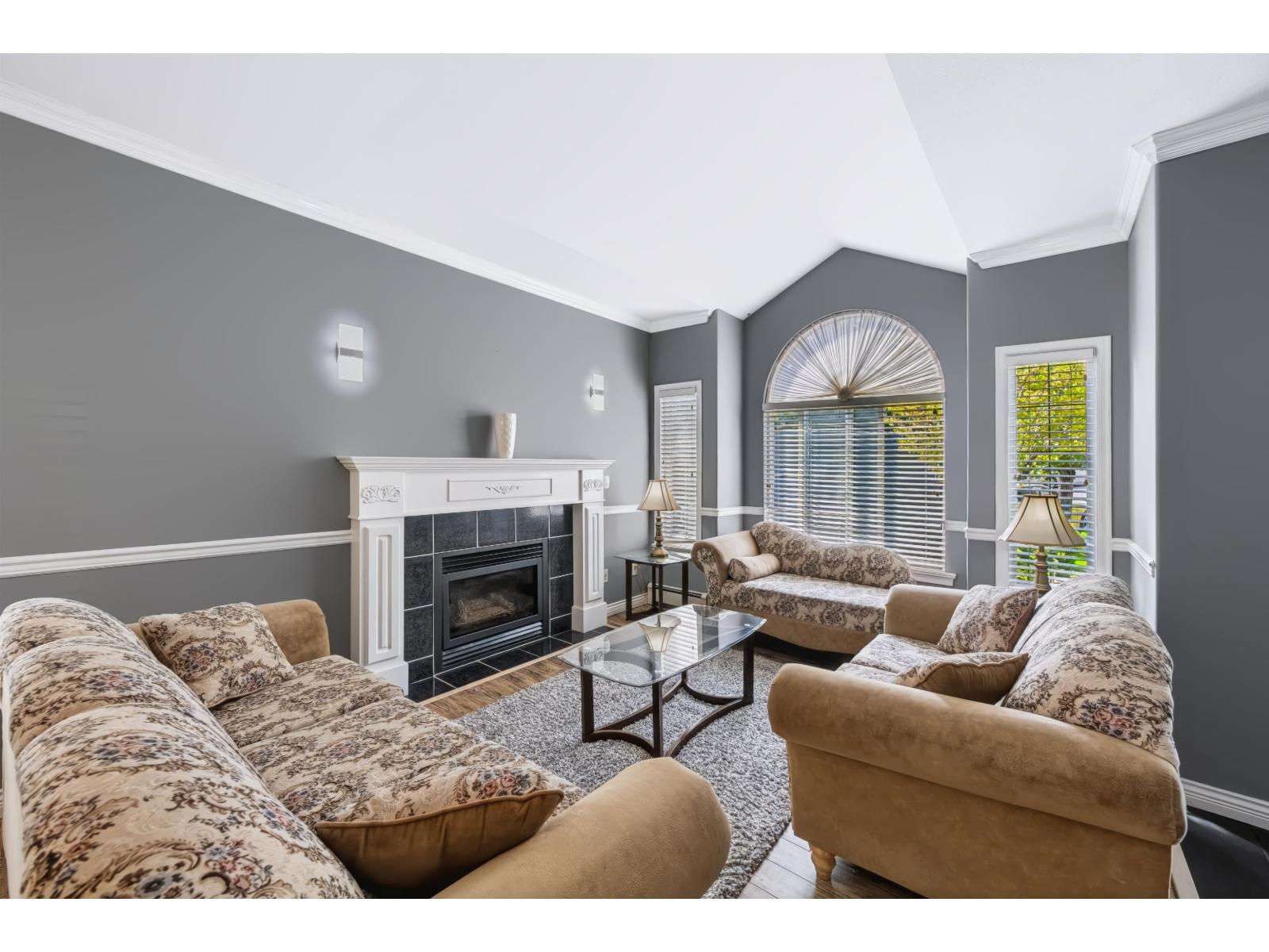 8 Bed, 5 Bath House for Sale in Abbotsford – 30758 STELLAR COURT, Abbotsford – MLS# R3161648 - Image 10