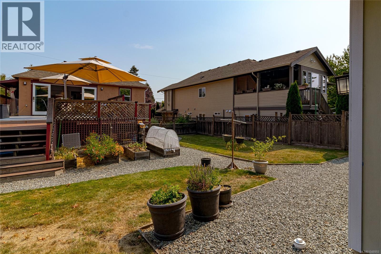  367 Vincent Avenue, Saanich