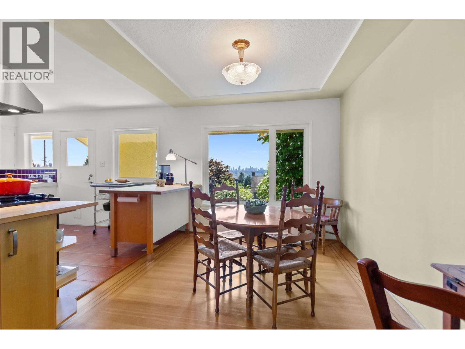 144 E EIGHTH AVENUE, New Westminster