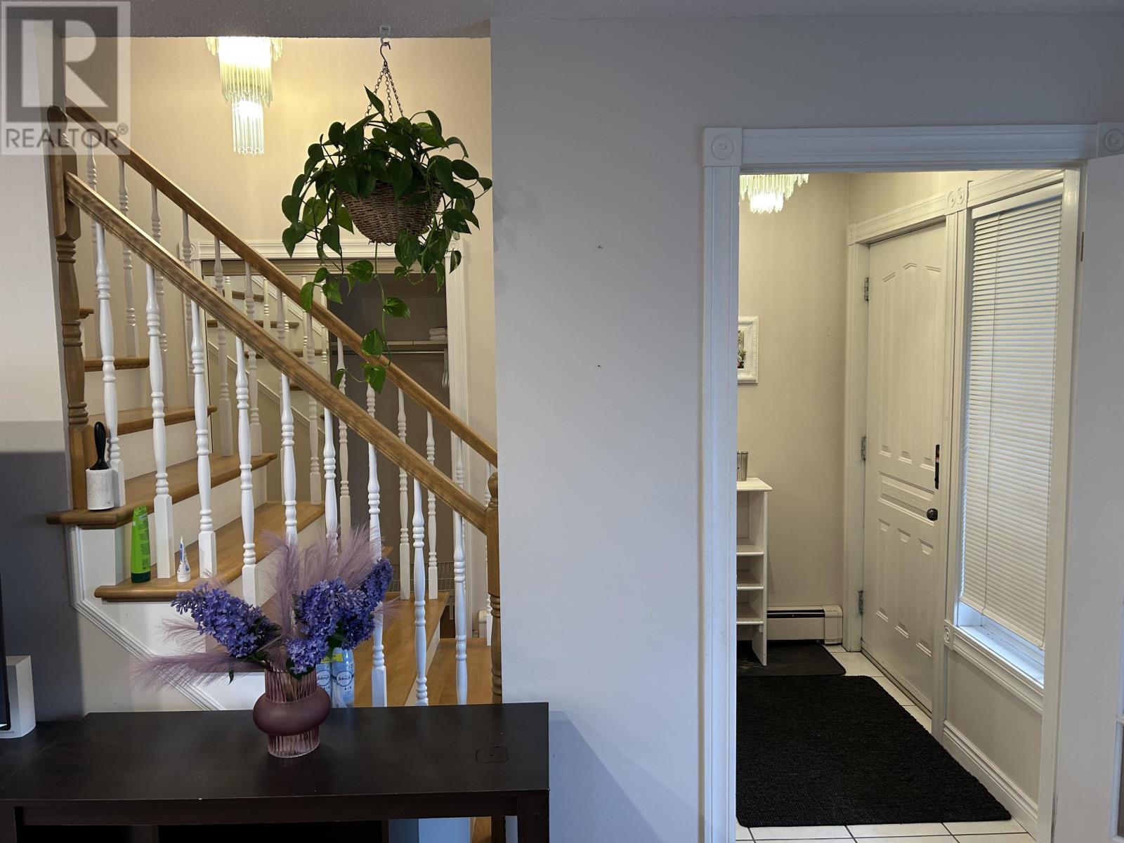 83 Kennedy Drive - 12