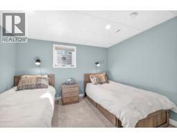 1169 Mcleod Avenue, Fernie, BC V0B1M1 Photo 40