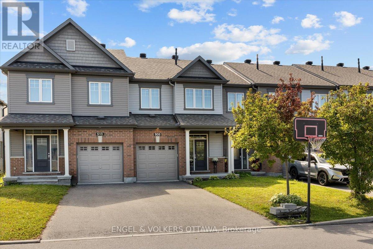 508 HYSSOP STREET - 1