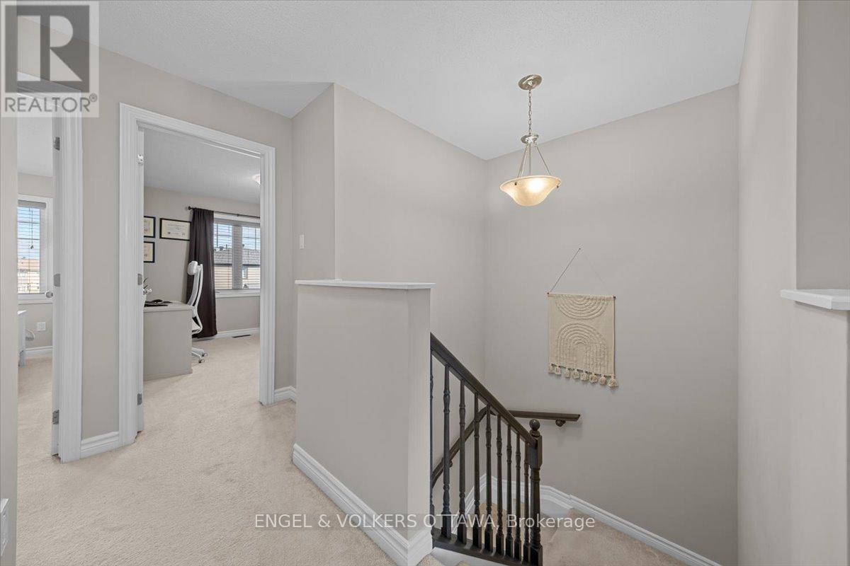 508 HYSSOP STREET - 21