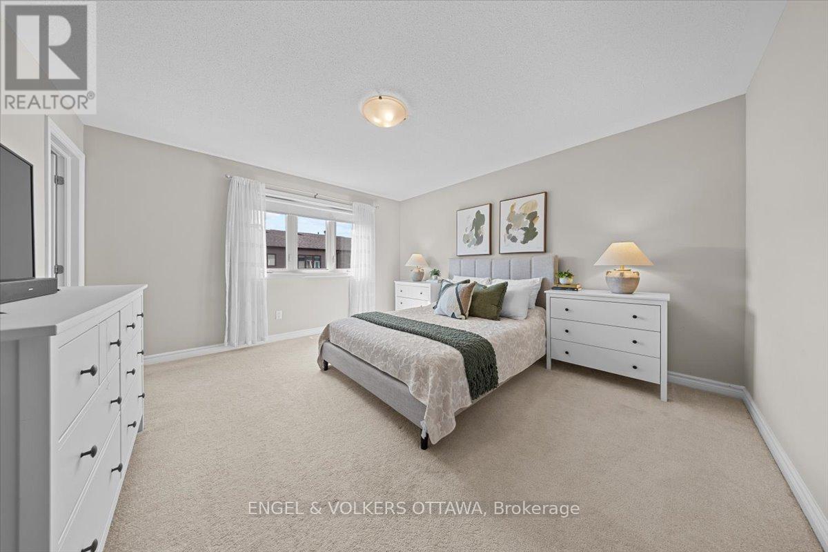 508 HYSSOP STREET - 24