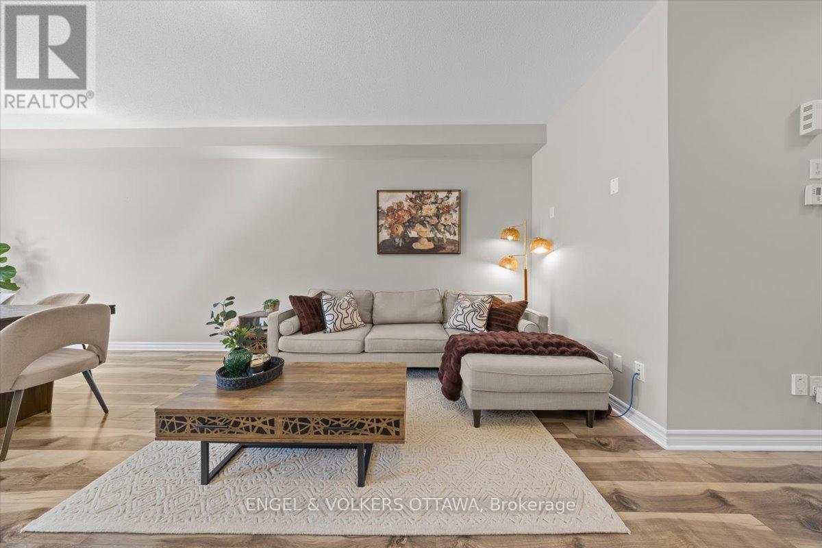 508 HYSSOP STREET, Ottawa — photo 6