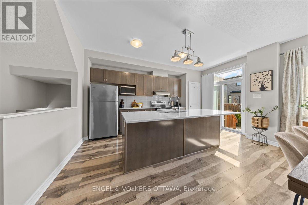 508 HYSSOP STREET, Ottawa — photo 8