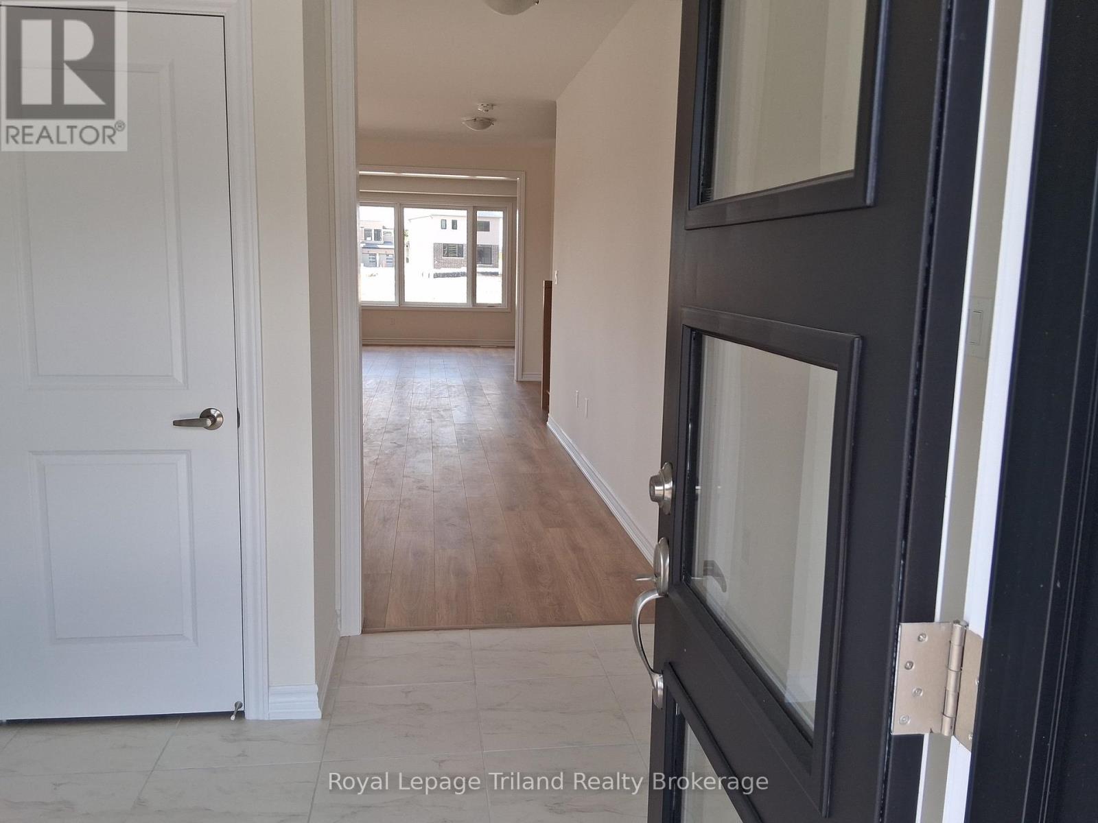 959 TRILLIUM DRIVE, Woodstock (Woodstock - North) — photo 2