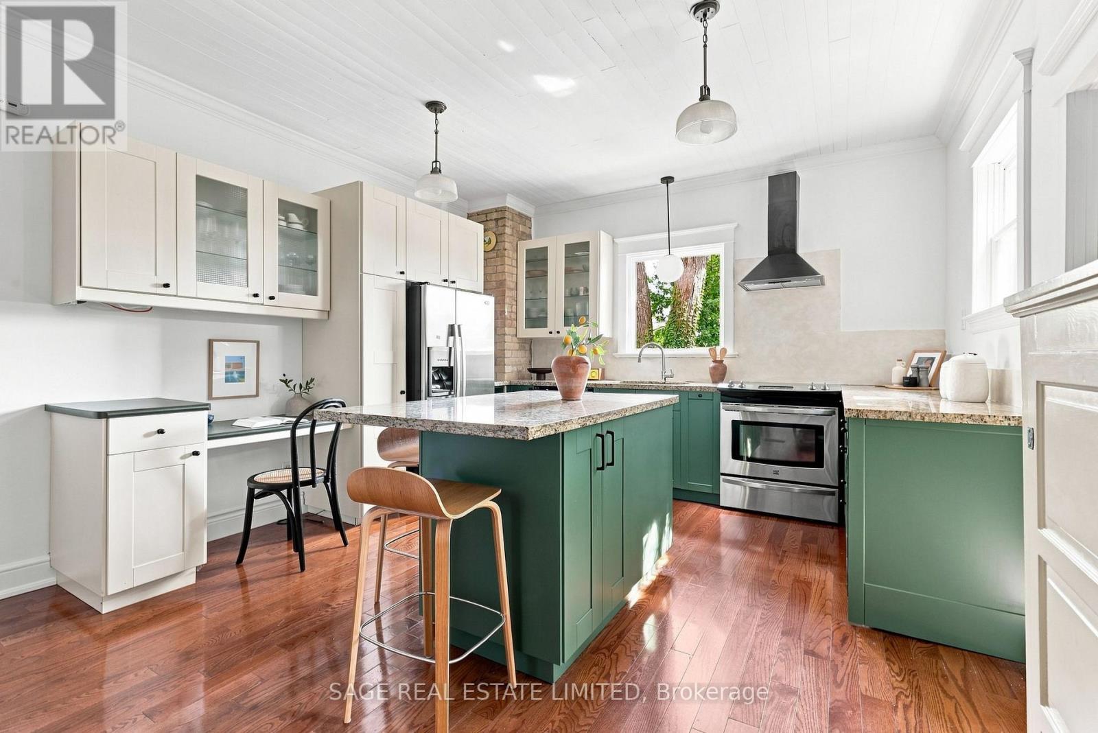81 WOODFIELD ROAD - 11