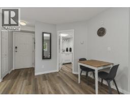 C308 40140 Willow Crescent, Squamish, BC V8B0M1 Photo 12