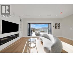 5 7275 Ridge Drive, Burnaby, BC V5A1B4 Photo 12