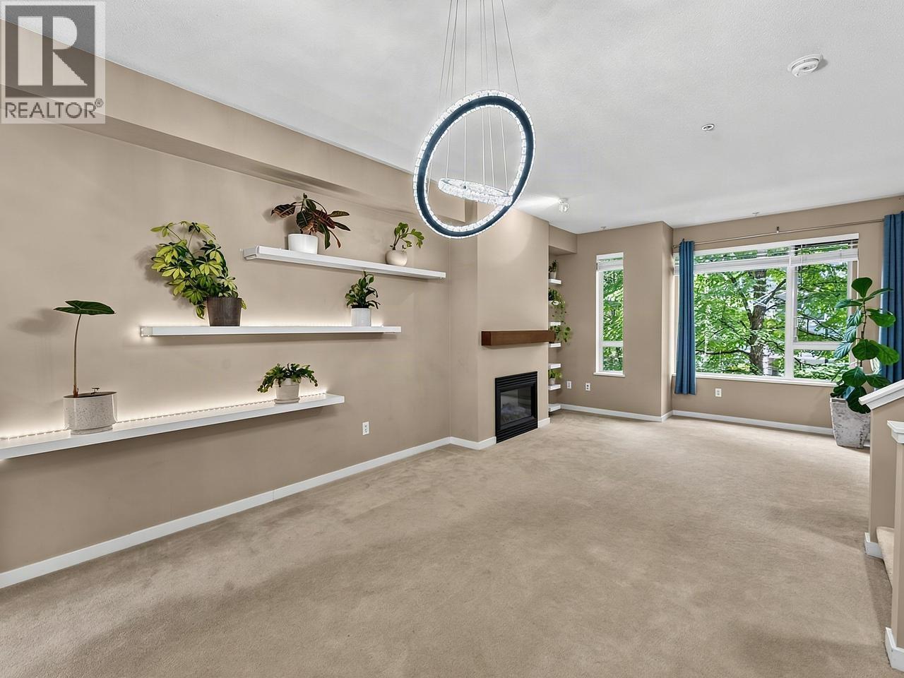 122 9229 UNIVERSITY CRESCENT, Burnaby — photo 8