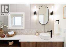 101 1550 E 3rd Avenue, Vancouver, BC V5N1G9 Photo 22