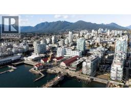 409 185 Victory Ship Way, North Vancouver, BC V7L0G2 Photo 37
