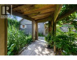 205 Fourth Avenue, New Westminster, BC V3L1N5 Photo 29