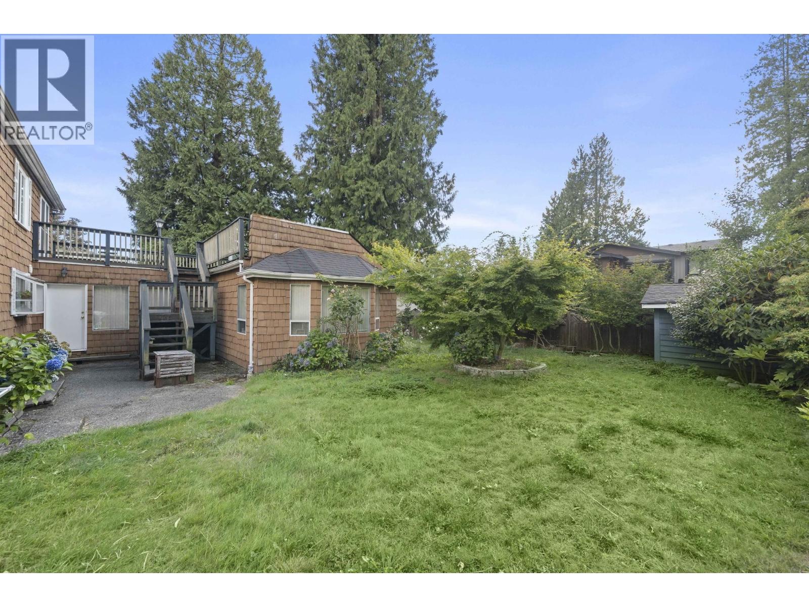 416 FAIRWAY STREET, Coquitlam — photo 9