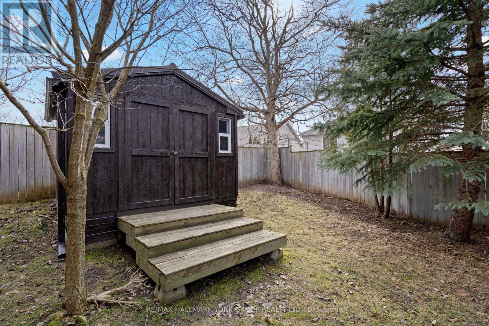 59 CARLEY CRESCENT - 39