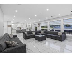 8995 Queen Mary Boulevard, Surrey, BC V3V6R2 Photo 14