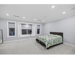 8995 Queen Mary Boulevard, Surrey, BC V3V6R2 Photo 20