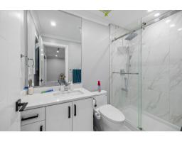 8995 Queen Mary Boulevard, Surrey, BC V3V6R2 Photo 31