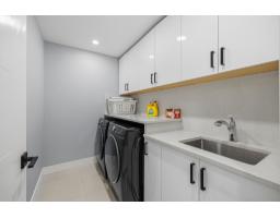 8995 Queen Mary Boulevard, Surrey, BC V3V6R2 Photo 23