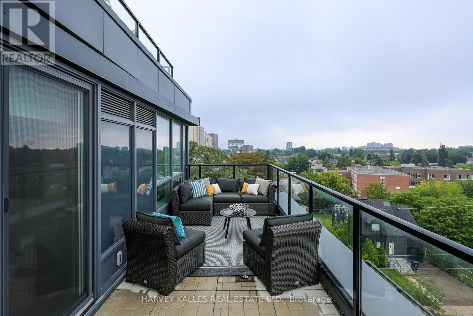 #606 556 MARLEE AVENUE - Image 31