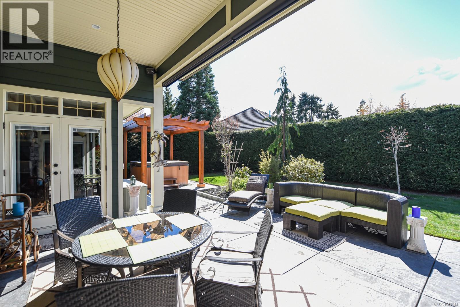 1477 Crown Isle Dr - Image 25