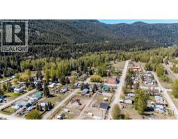 1837 Main Street, Coalmont Tulameen, BC V0X1W0 Photo 10