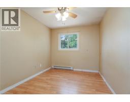 304 Bluevale Street N Unit# C, Waterloo, ON N2J4G3 Photo 22