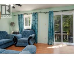 Living room - 304 Bluevale Street N Unit# C, Waterloo, ON N2J4G3 Photo 10