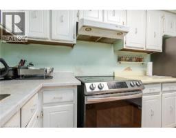 304 Bluevale Street N Unit# C, Waterloo, ON N2J4G3 Photo 16