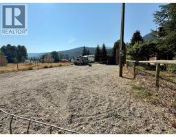 1837 Main Street, Coalmont Tulameen, BC V0X1W0 Photo 16
