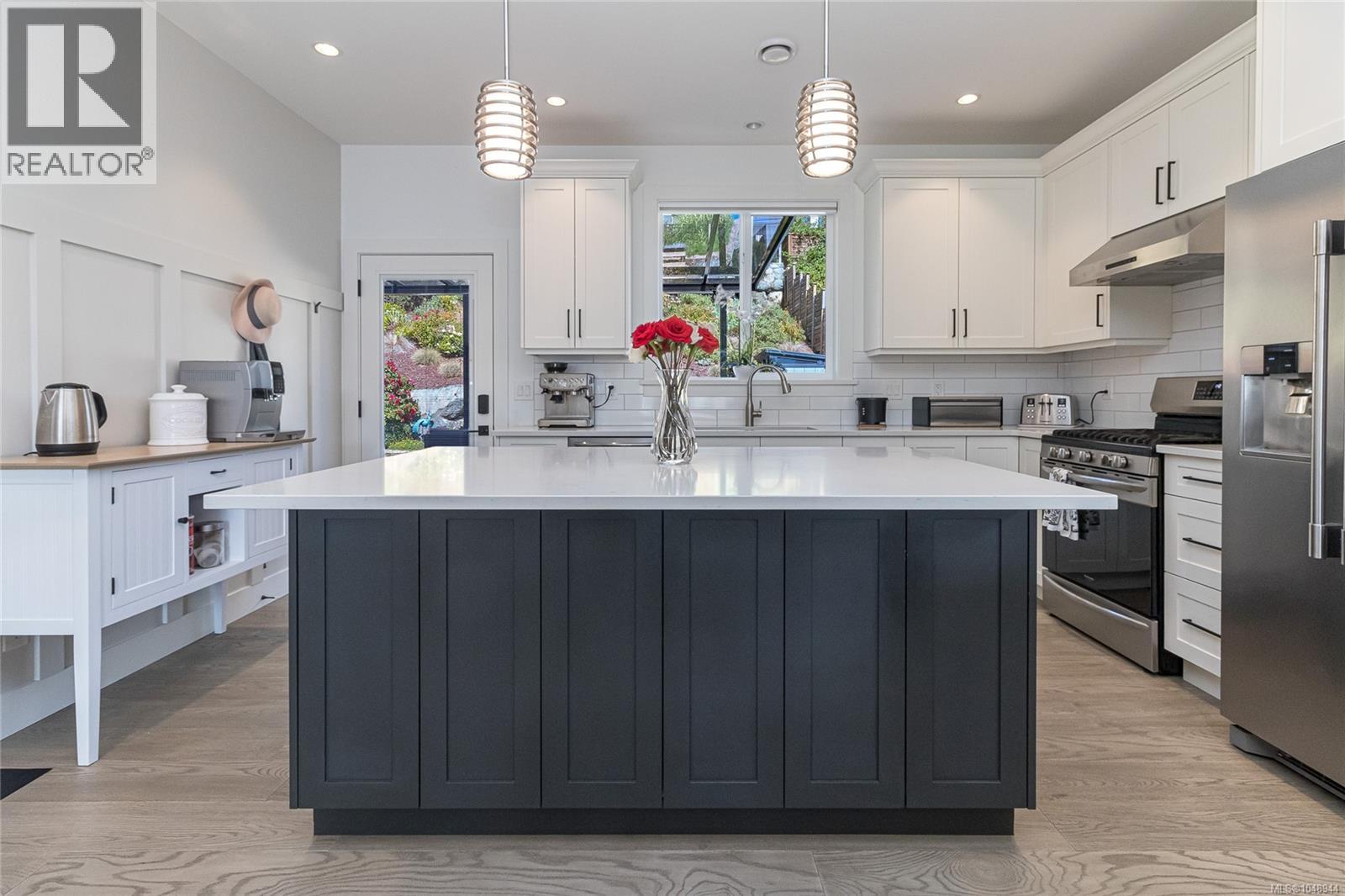  1005 Golden Spire Crescent, Langford