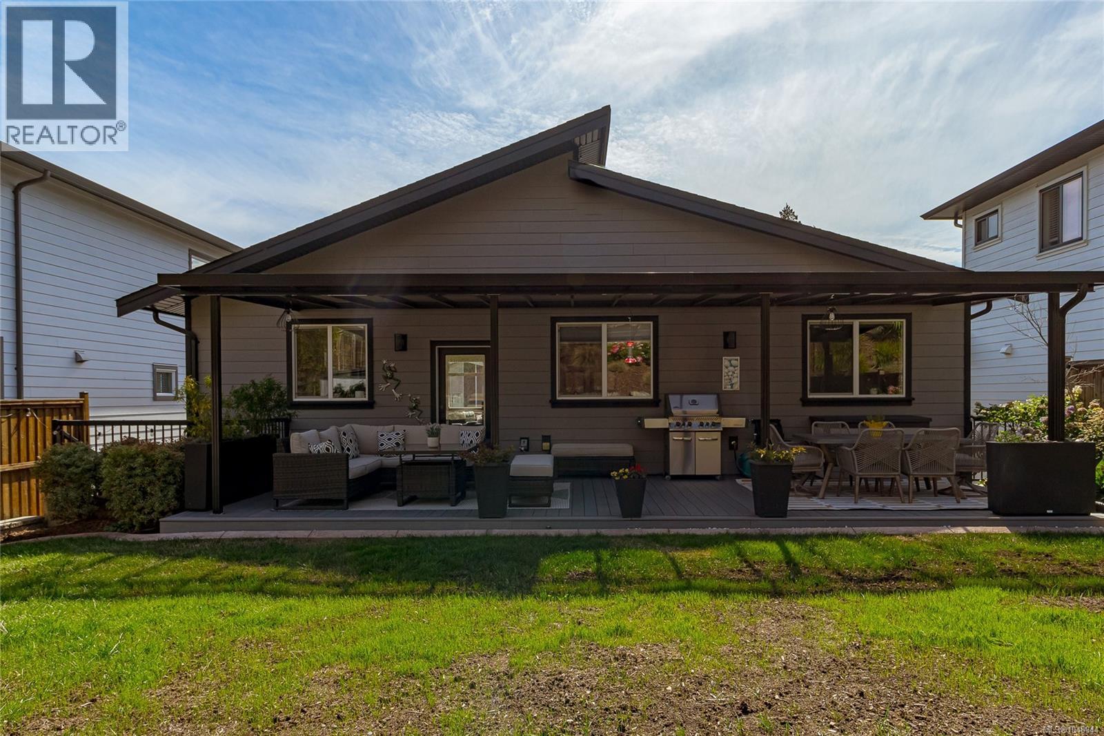  1005 Golden Spire Crescent, Langford