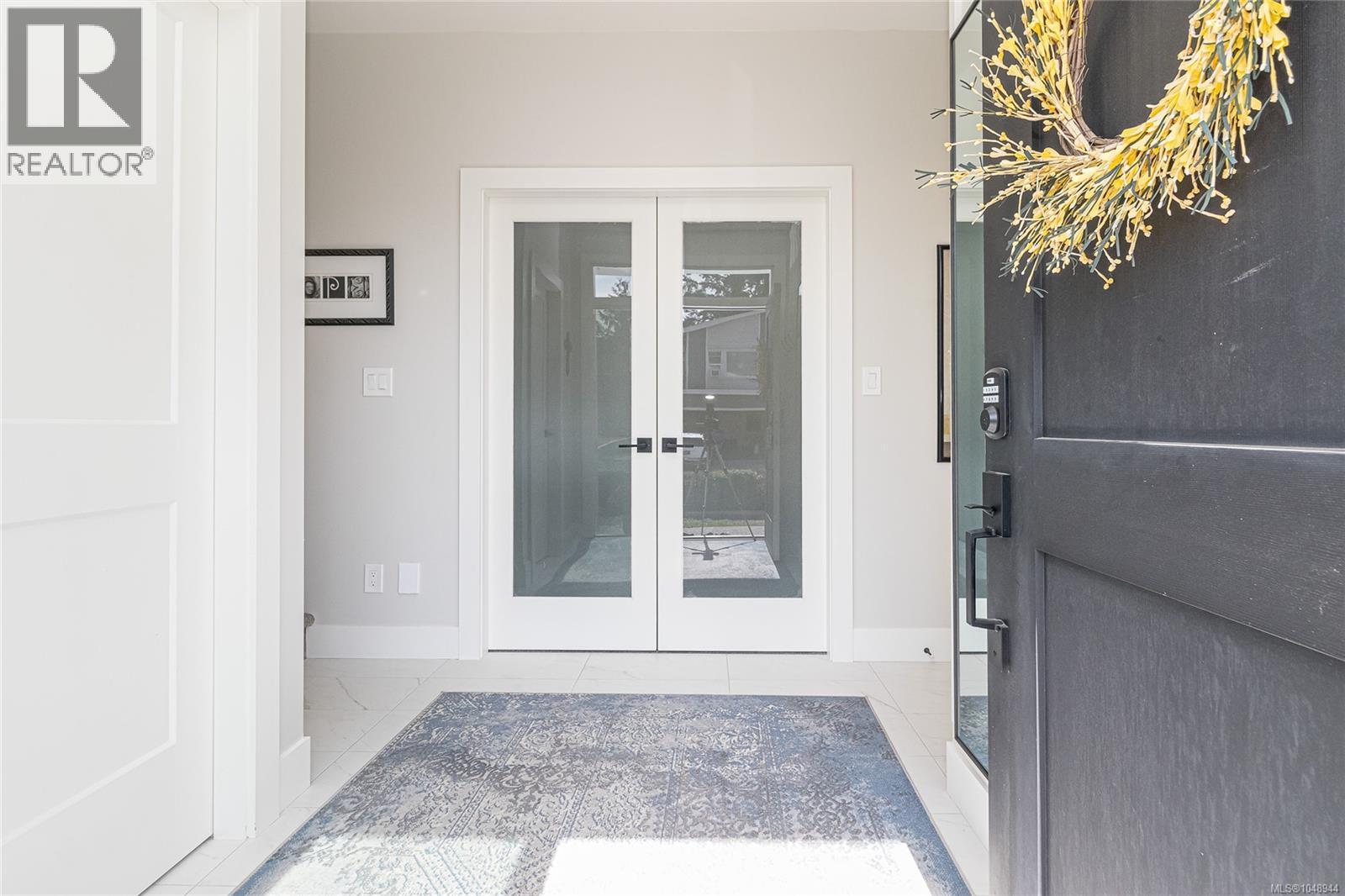  1005 Golden Spire Crescent, Langford