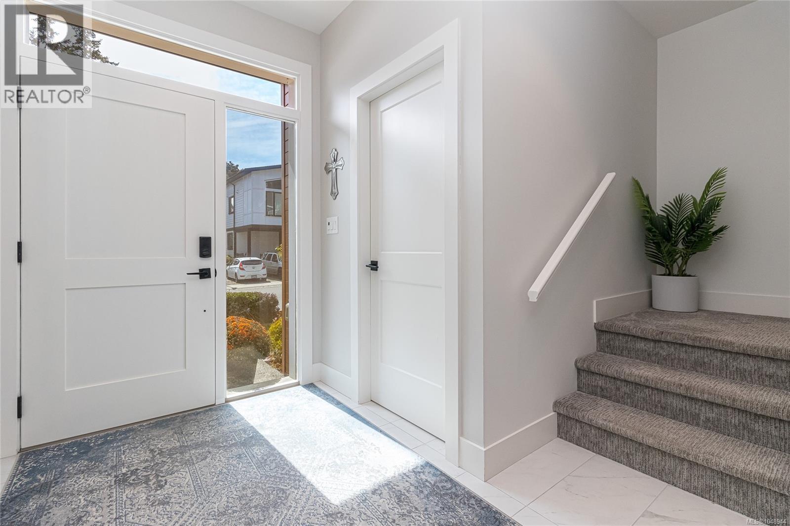  1005 Golden Spire Crescent, Langford
