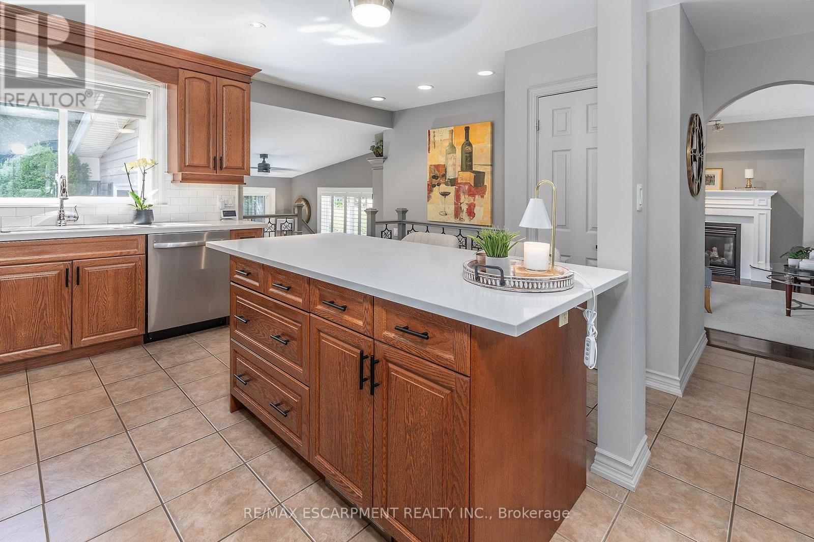 66 GARDEN AVENUE - 12
