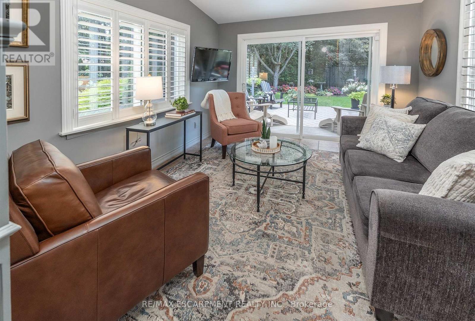 66 GARDEN AVENUE - 21