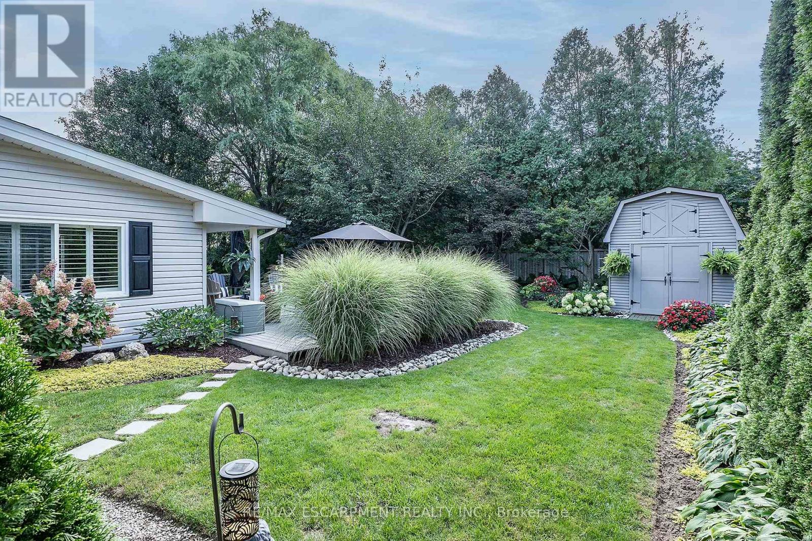 66 GARDEN AVENUE - 30