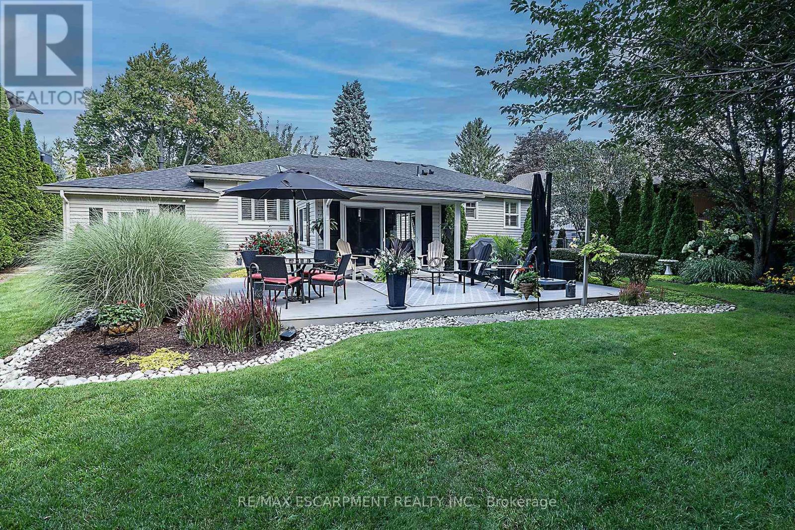 66 GARDEN AVENUE - 32