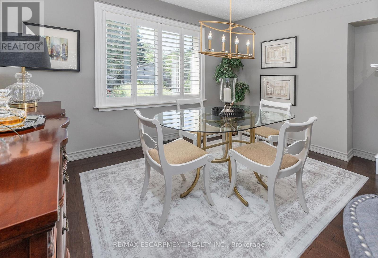 66 GARDEN AVENUE - 9