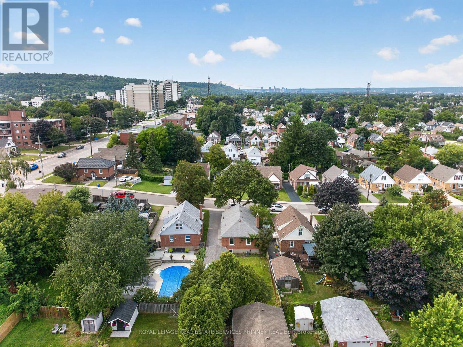 245 GLENHOLME AVENUE - Image 35