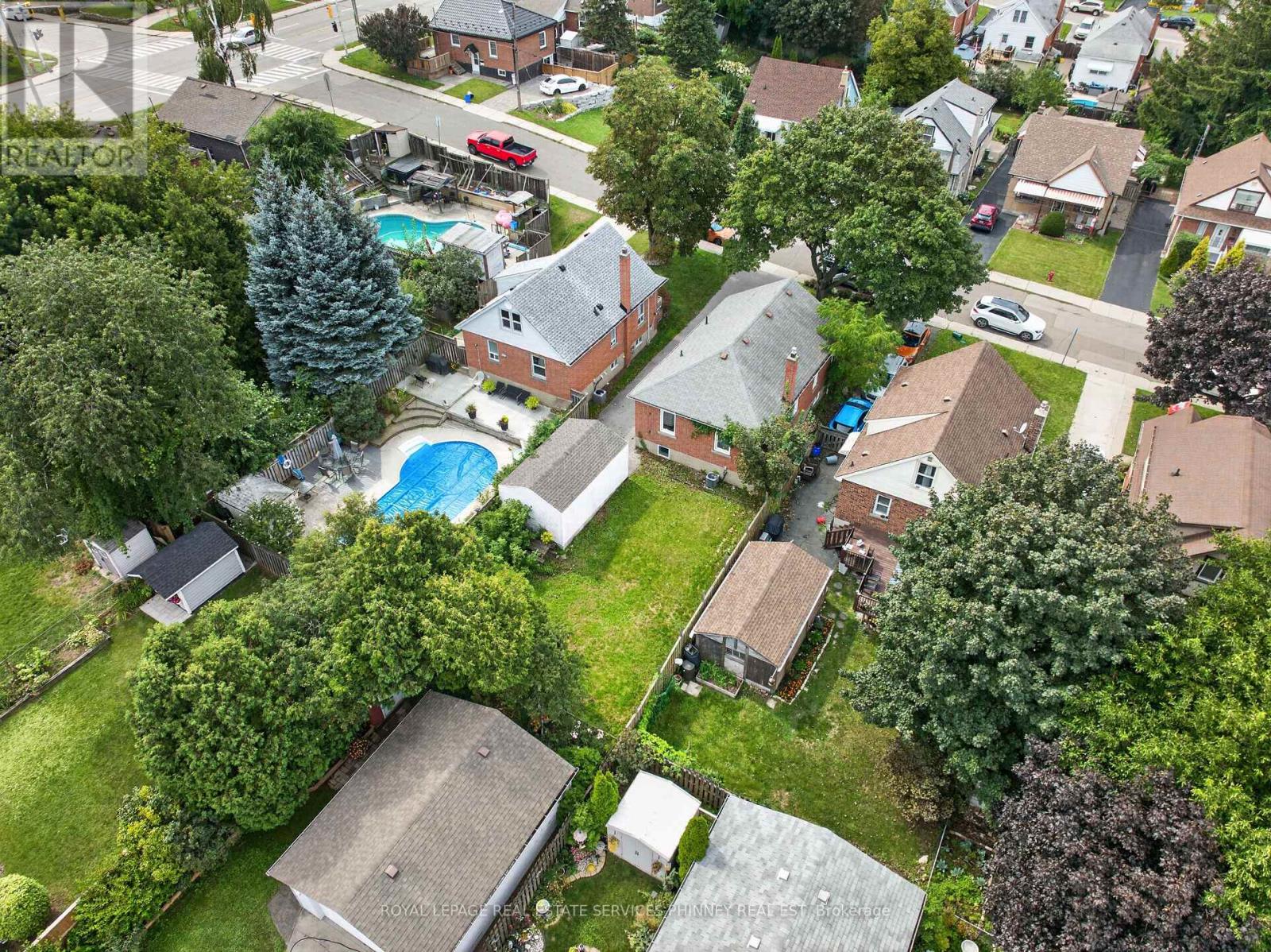 245 GLENHOLME AVENUE - Image 36