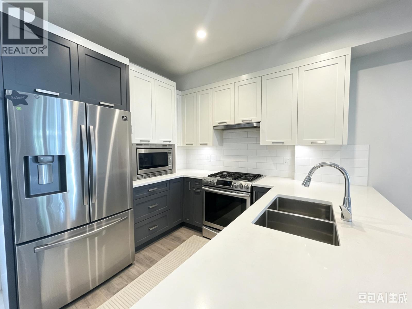 36 189 WOOD STREET, New Westminster — photo 8