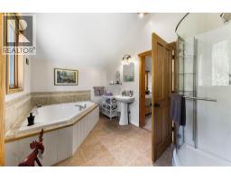 6584 Corral Road, Clearwater, BC V0E1N1 Photo 36