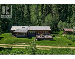 4pc Bathroom - 6584 Corral Road, Clearwater, BC V0E1N1 Photo 8