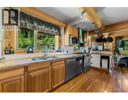 6584 Corral Road, Clearwater, BC V0E1N1 Photo 26